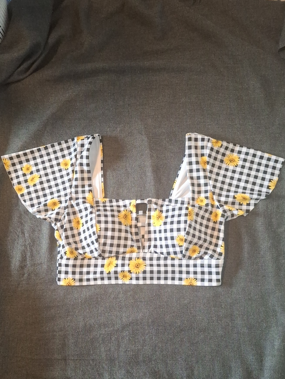 torrid Black & White Gingham Sunflower Tie-Front Crop Top